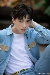 Phương Dật Luân